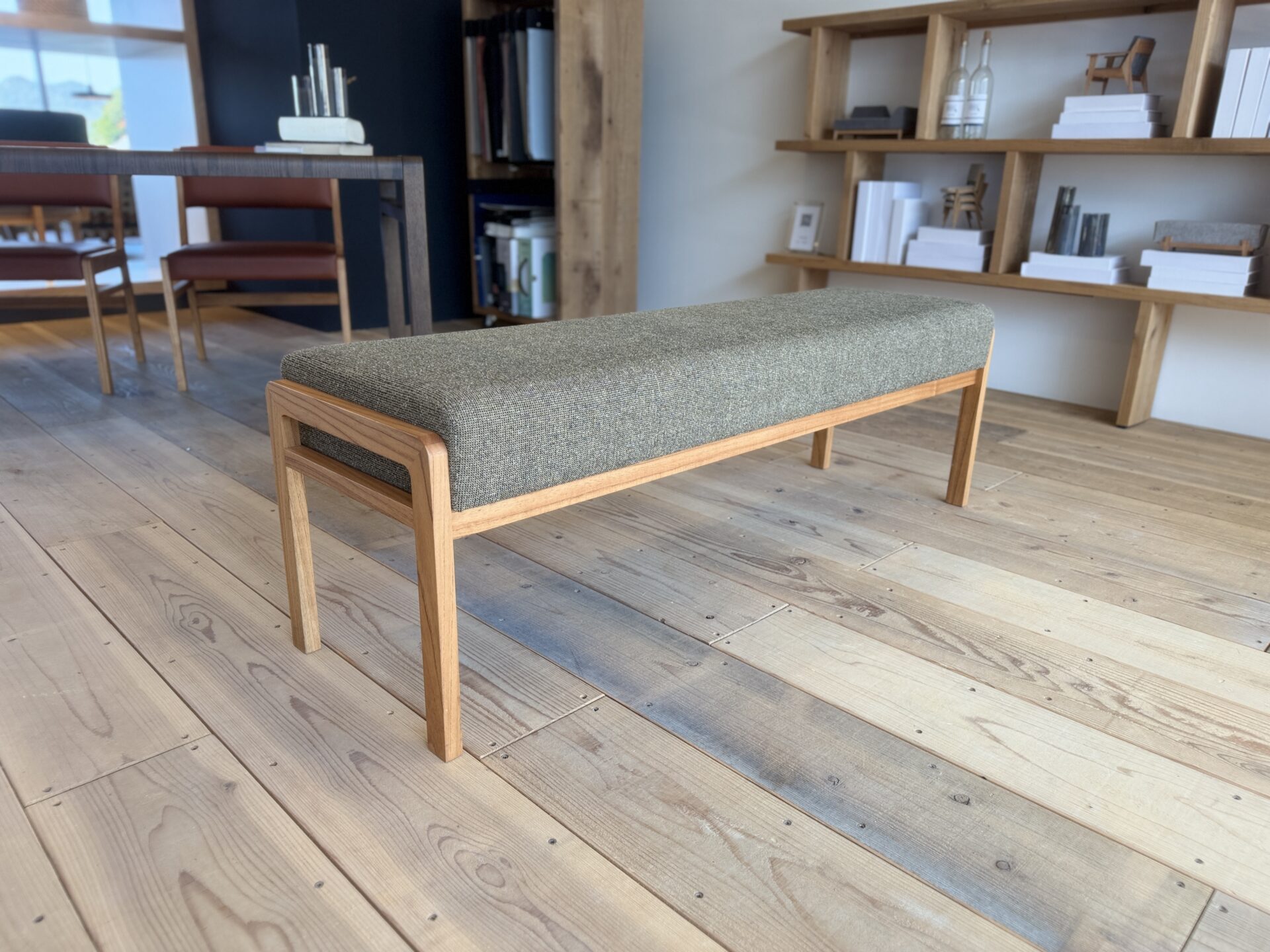 【現品限り・開梱設置なし】ballena bench 1400 バレナベンチ（センダン）