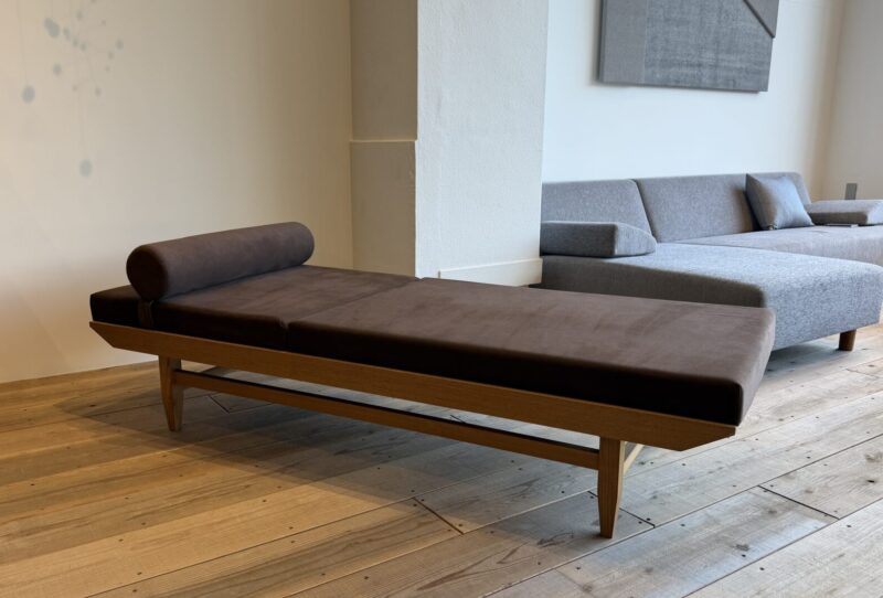 【現品限り・送料込み開梱設置あり】sesta day bed セスタデイベッド